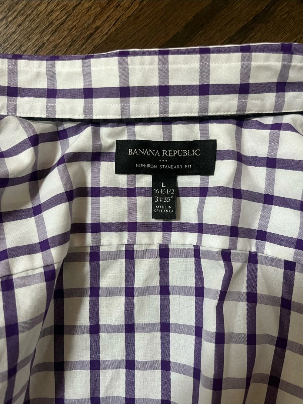 Banana Republic Men’s White and Purple Check Dress Shirt sz large EUC